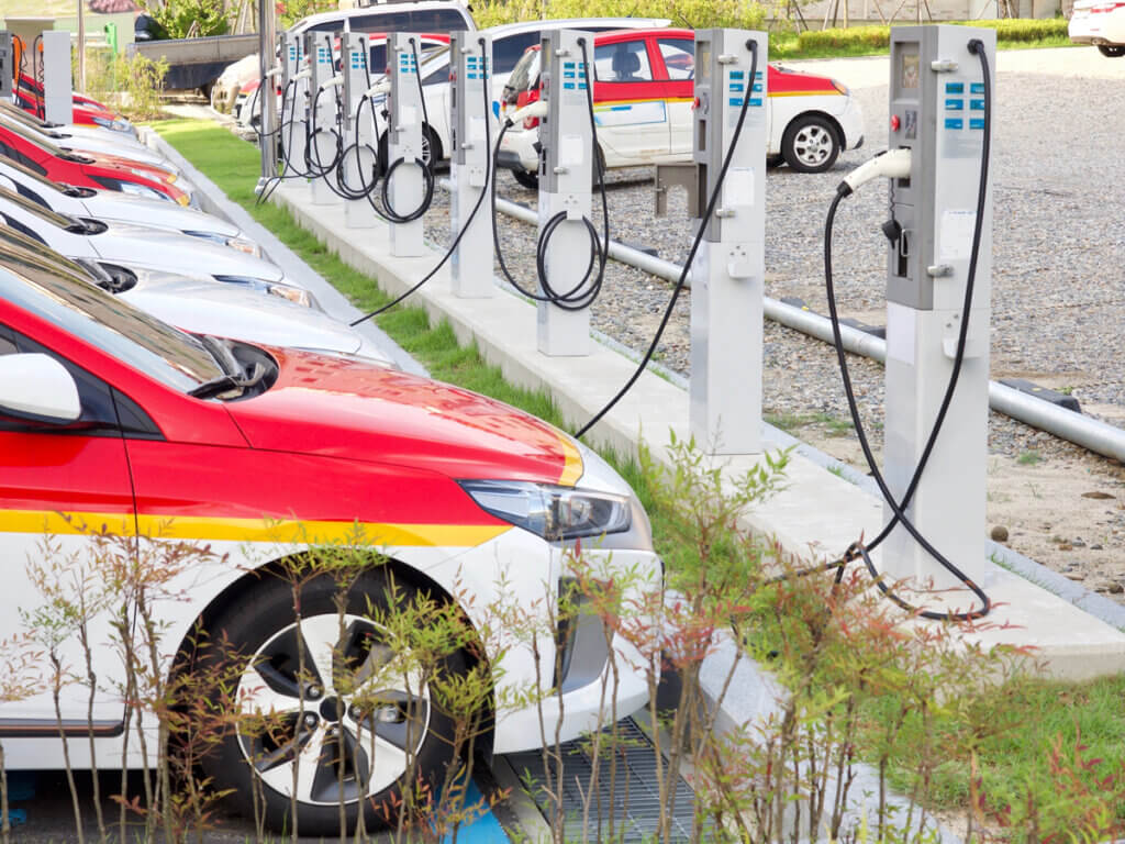 electric cars charging